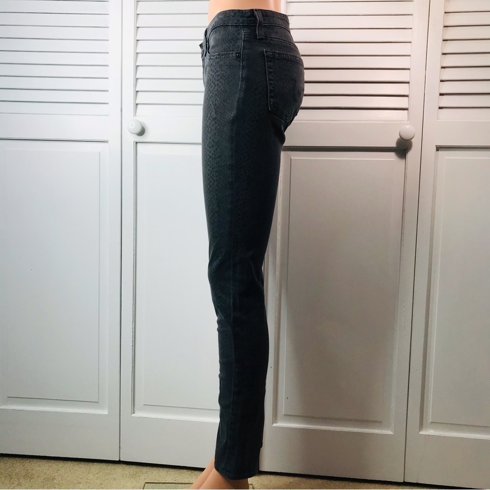 AG ADRIANO GOLDSCHMIED Faded Gray Snakeskin Print Skinny Jeans Size 27R - Picture 6 of 12